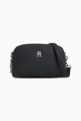 Tommy Hilfiger TH emblem crossover